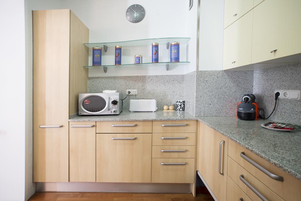 Canela Homes Barcelona Universitat Экстерьер фото