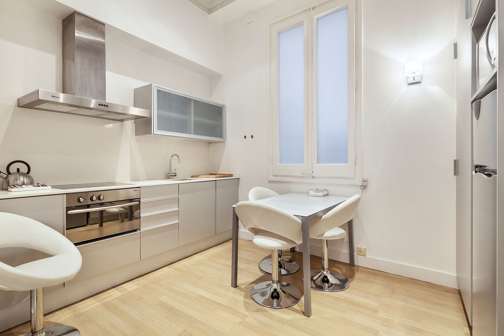 Canela Homes Barcelona Universitat Экстерьер фото